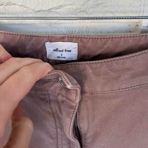 Aritzia | Wilfred Free Lark Pant in Gd Deep Taupe - Picture 13 of 15